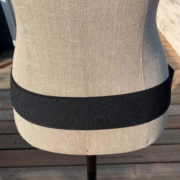 Black Braided Faux Leather Elastic Back Wide Statement Cinch Belt - Picture 4 of 10